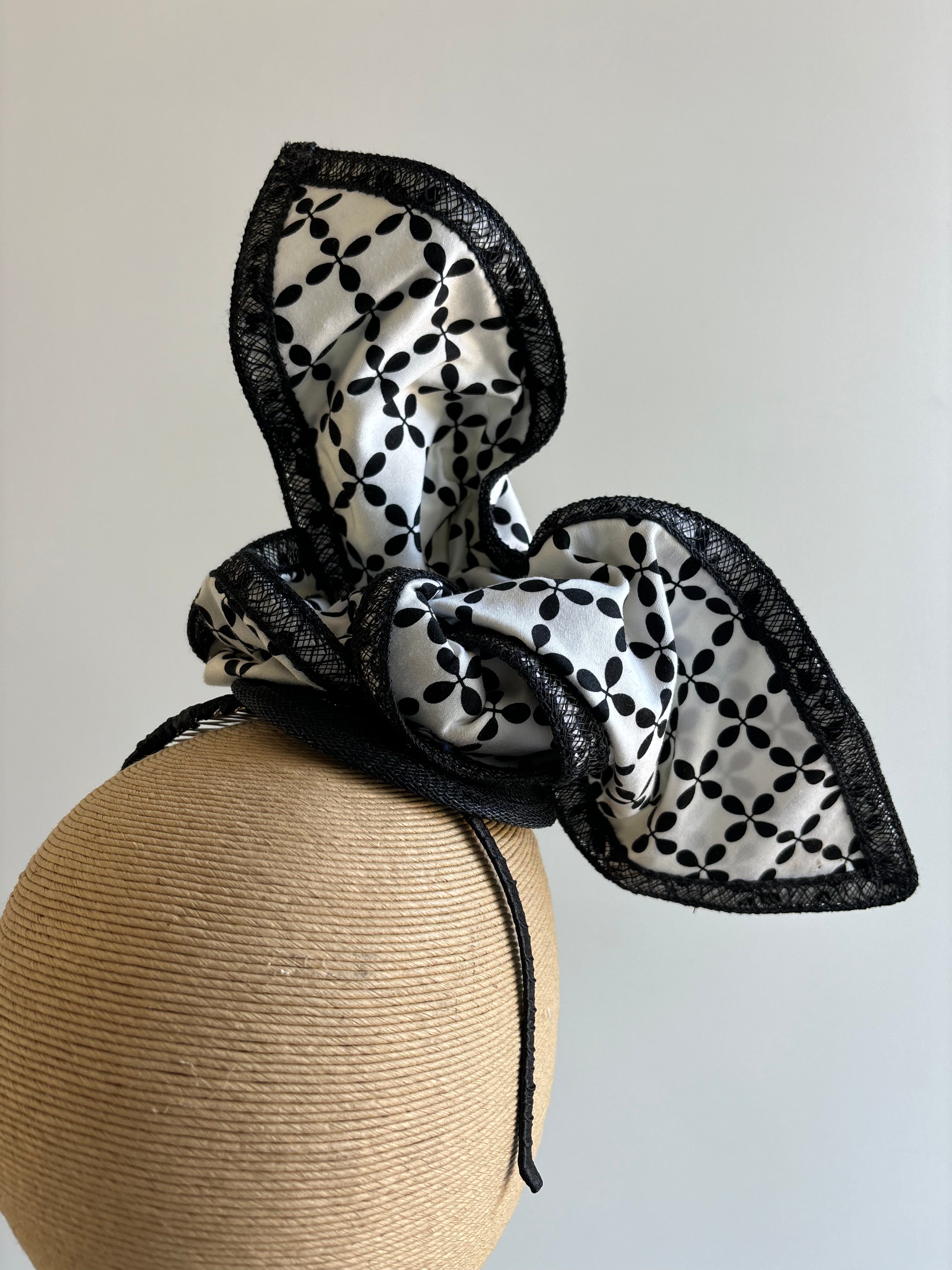 White & Black Wired Fabric Fascinator